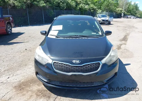 2016 Kia Forte Lx z USA, uszkodzony, nr VIN KNAFK4A67G5467716